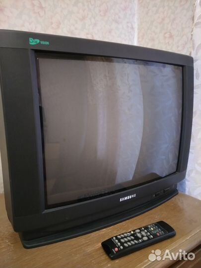 Телевизор Samsung 25