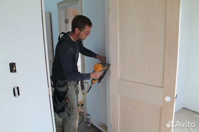 Установка межкомнатных дверей в Москве | Услуги | Авито