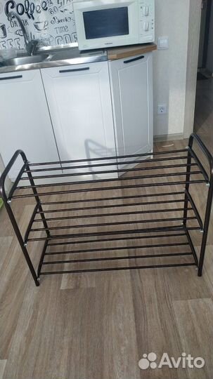 Подставка для обуви и вешалка