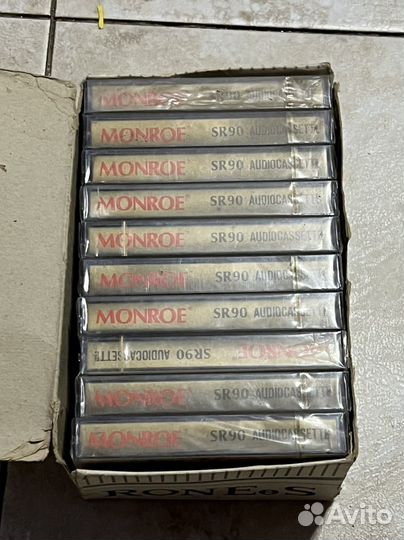 Продам аудиокассеты в упаковке