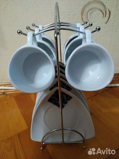 Набор кофейных чашек на подставке на 6 персон