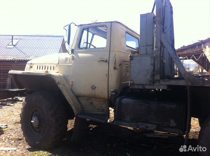 Разбрасыватель удобрений УралАгроМаш МВУ-12Г, 1999