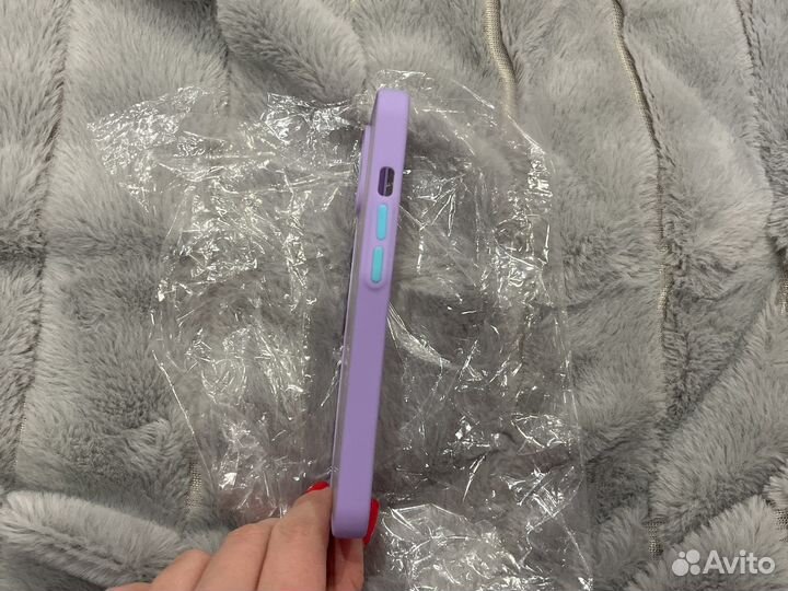 Чехол на айфон 13