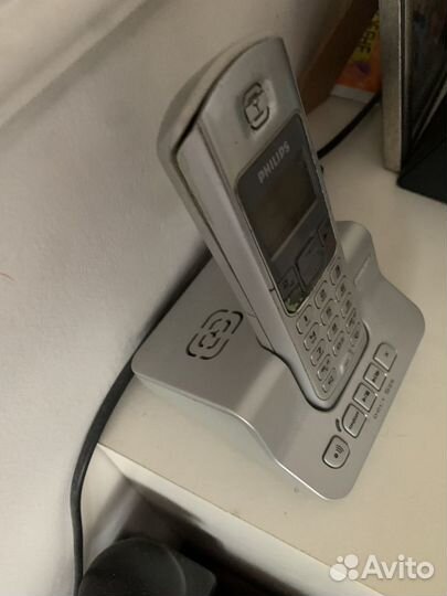 Радиотелефон Philips Dect 525