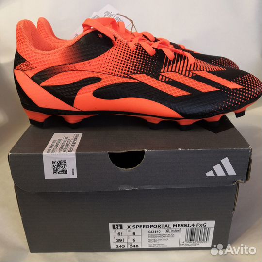 Новые мужские бутсы Adidas X Speedportal Messi.4