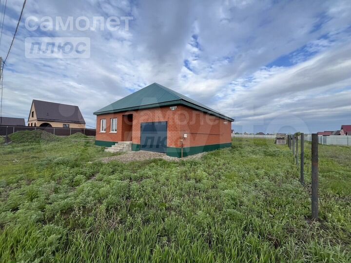 Дом 104,6 м² на участке 12,5 сот.