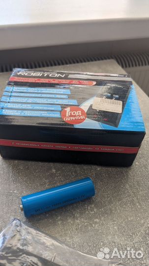 Зарядник для 18650 (+2 акк 18650)