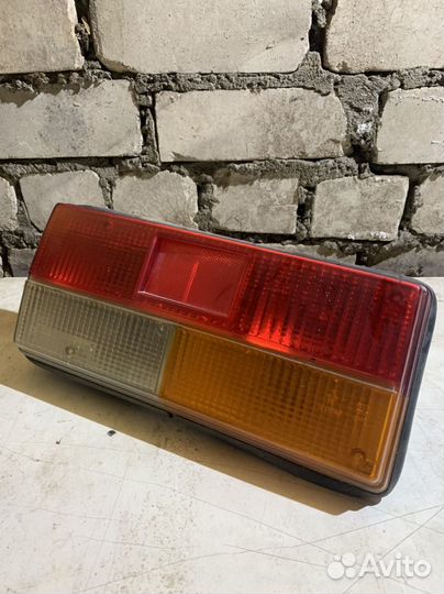 Фонарь задний правый ваз 2107