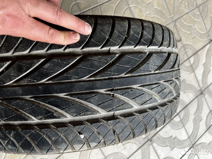 225/50/17 одна покрышка