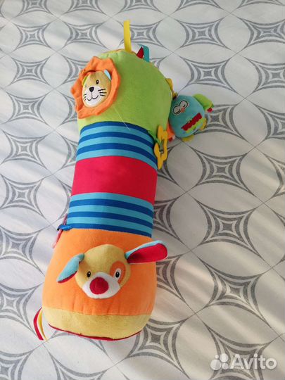 Игрушка валик для малыша