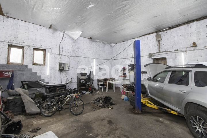 Продам помещение свободного назначения, 348 м²