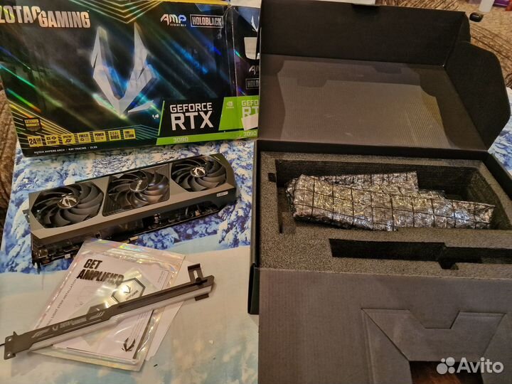 Видеокарта zotac GeForce RTX 3090 AMP Extreme Holo