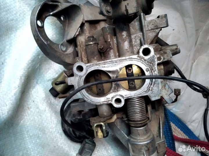 Карбюратор Pierburg 2EE 2Е VW golf II/jetta II (19