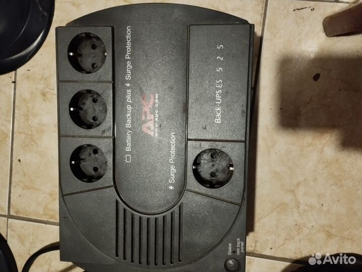 Стабилизатор напряжения APC back UPS ES 525