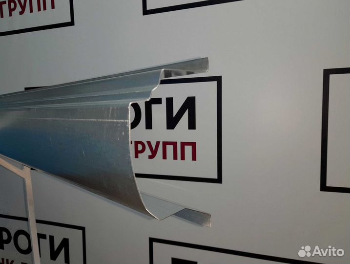 Пороги Suzuki Swift 1 хэтчбек 3 дверей