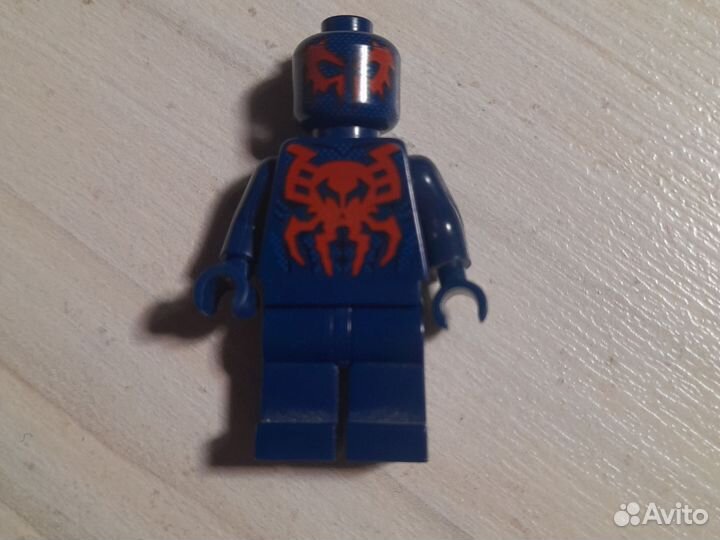 Lego оригинальный человек паук