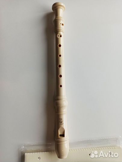 Блокфлейта yamaha YRS-24B Soprano/Descant