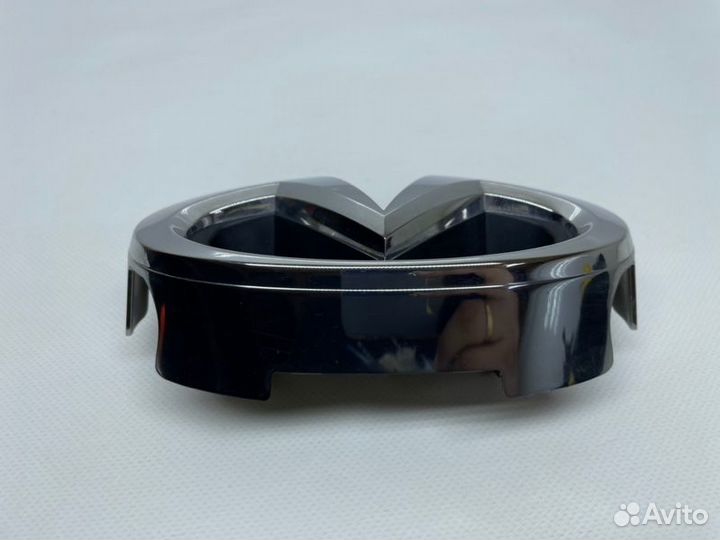 Эмблема передняя Infiniti G35 3.5 2007