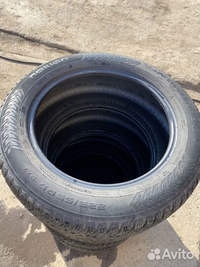 Nokian Tyres Hakkapeliitta 8 225/55 R17 97T