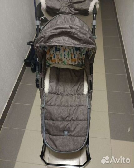 Санки-коляска