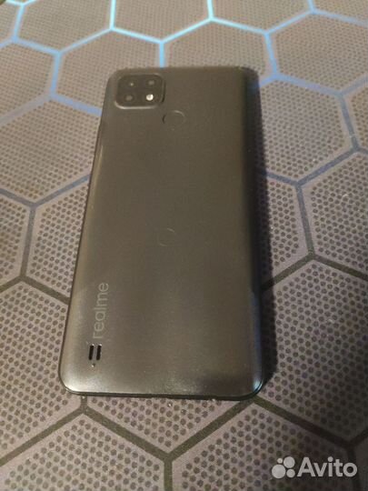 Realme c21