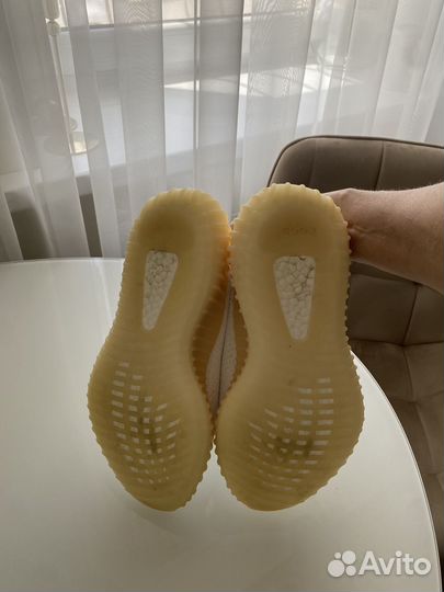 Кроссовки изики 36-37р