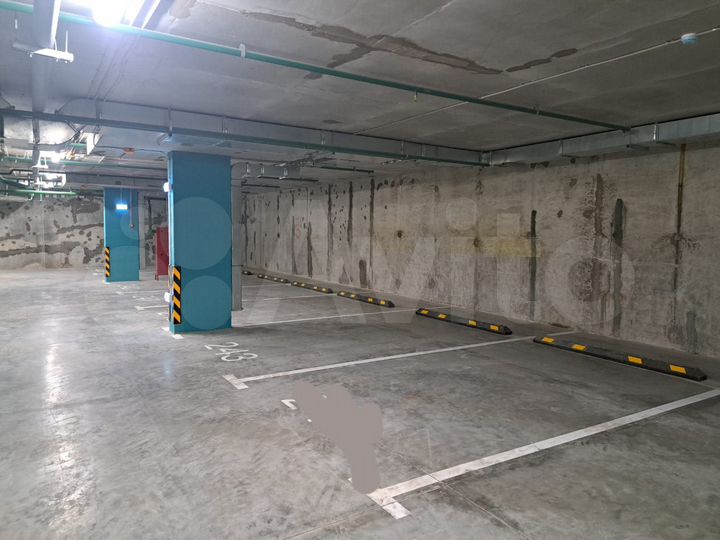 Машиноместо, 13 м²