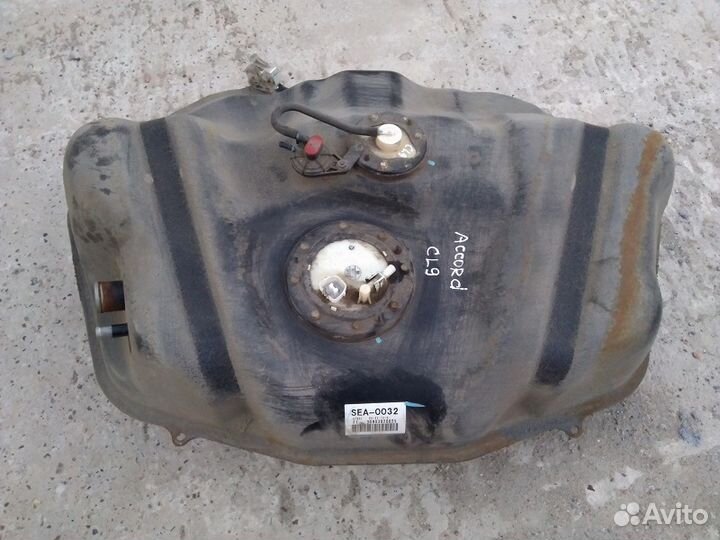Топливный бак на Honda Accord CL7 CL9 2003-2007г