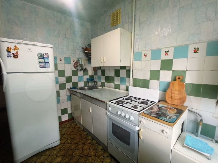 2-к. квартира, 43 м², 3/4 эт.