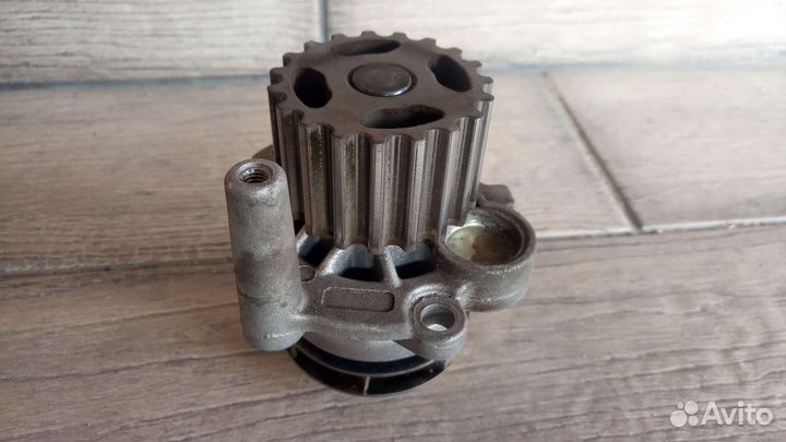 Помпа hepu P550 audi, VW, seat, ford