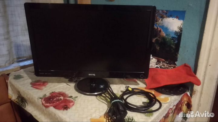 Монитор BenQ V2220H, 21.5