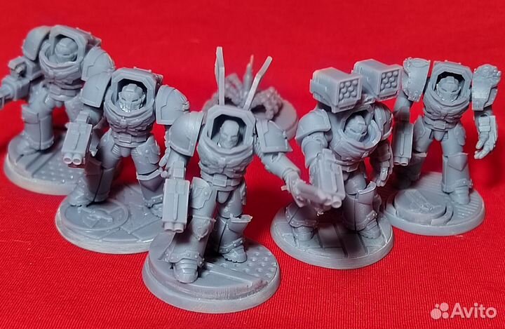 Warhammer 40000 миниатюры