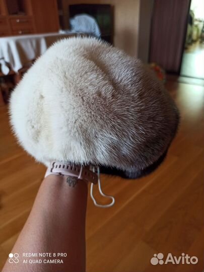 Берет женский норковый