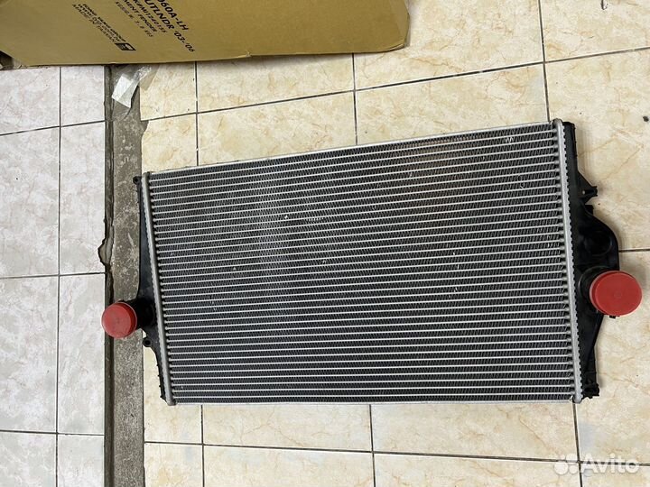 Интеркулер volvo s60 v70 xc70