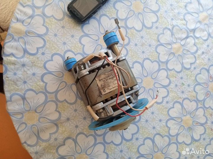 Электродвигатель 220в