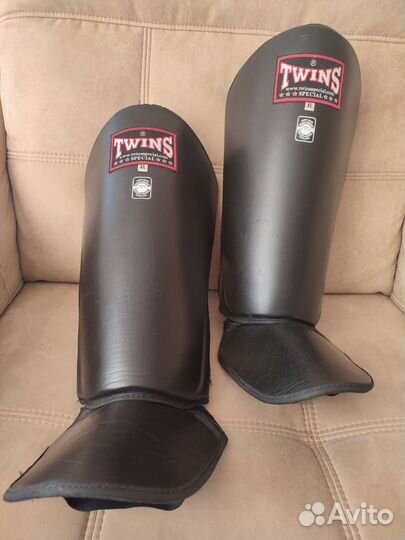 Защита голени и стопы Twins