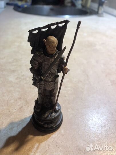 Фигурка орка шахматы «Властелин колец»