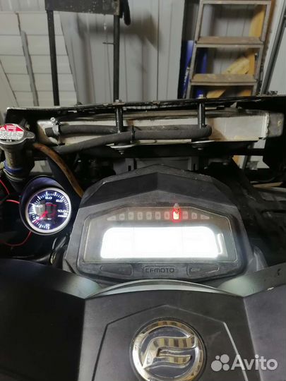 Продам квадроцикл cf moto x8 800