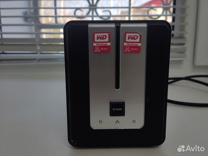 Сетевое хранилище NAS D-Link DNS-323