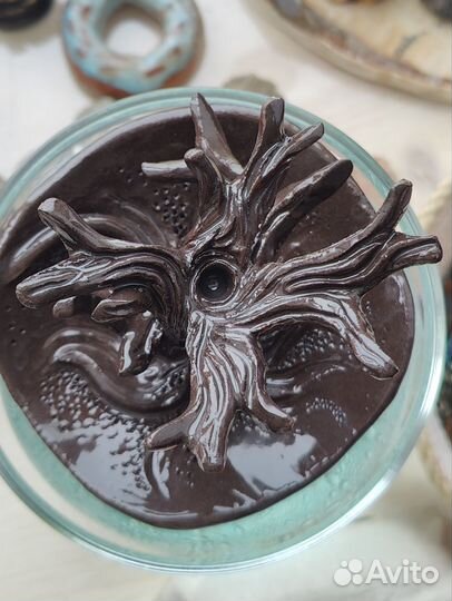 Декоративная подставка для колец и украшений