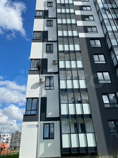 2-к. квартира, 58,3 м², 9/9 эт.