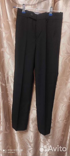 Джинсы для мальчика, новые, размер 25