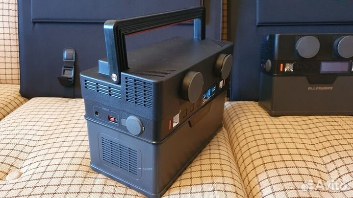 Зарядная станция Allpowers и солнечная панель