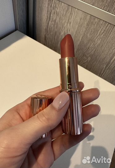 Charlotte tilbury pillow talk помада