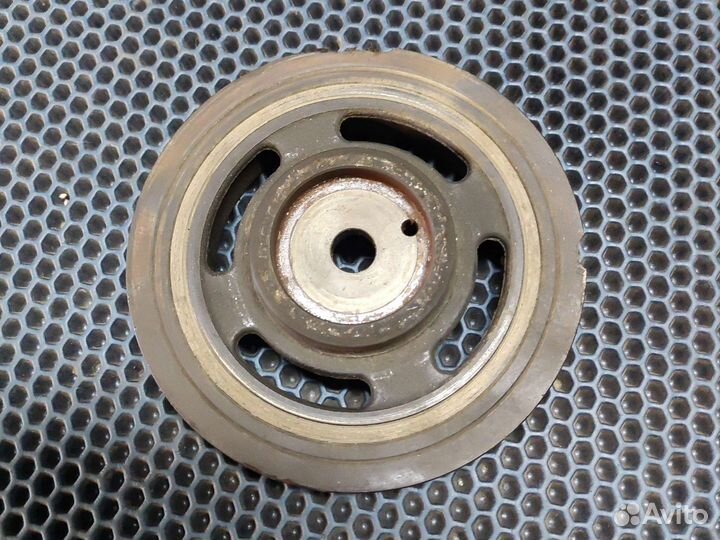 Шкив коленвала Hyundai sonata 4 2.7