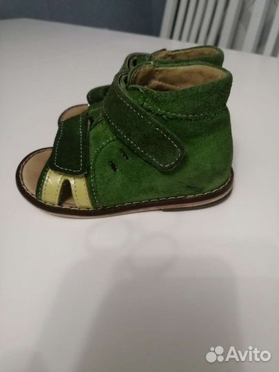 Босоножки детские 20 размер