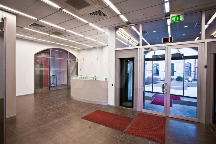 Представительское здание класса А, 3300 м²