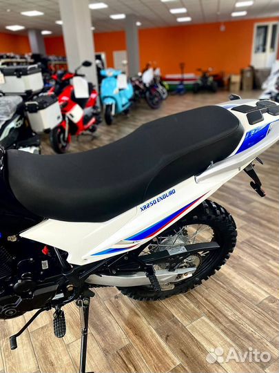 Эндуро 250 кубов Motoland XR250 enduro