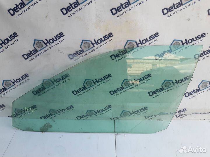 Стекло двери переднее левое Audi A4 B5