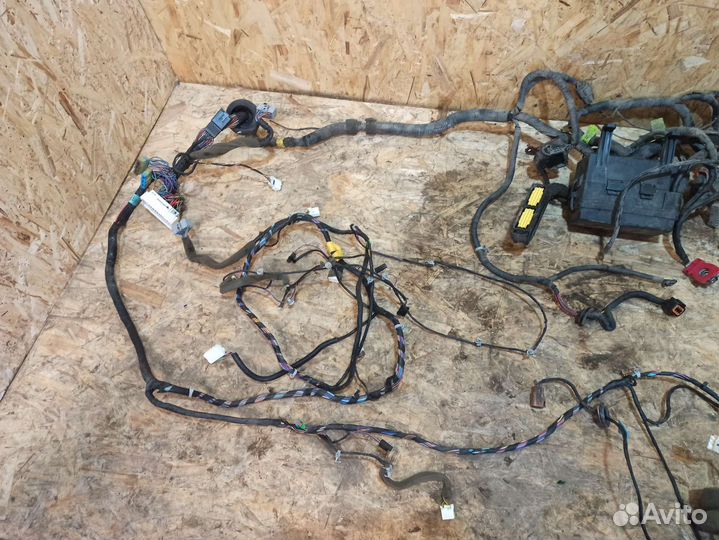 Проводка моторного отсека Chevrolet Lacetti
